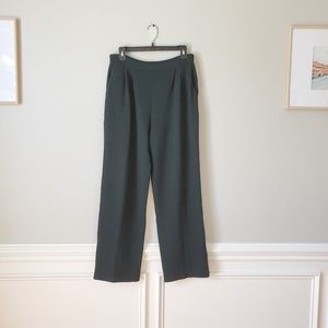 ST. JOHN | Dark Emerald Green Straight Leg Elastic Waist Knit Pants | 8